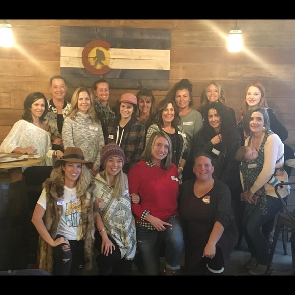 Poshmark Turns 7! Dec 6. Origins in Loveland - Picture 2 of 5